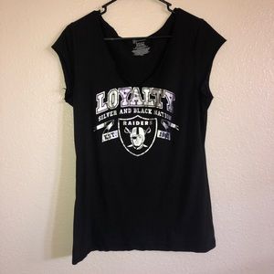 Woman’s Oakland Raiders ripped top